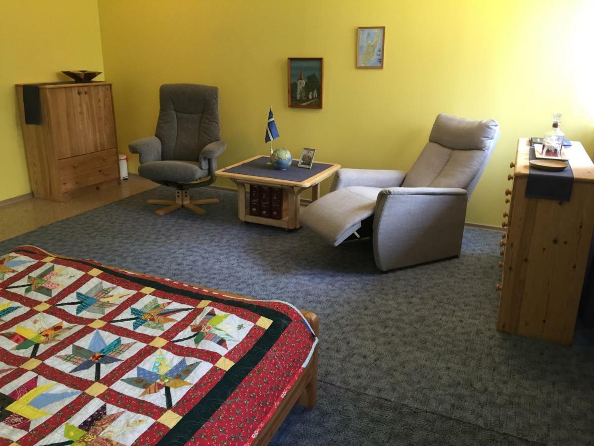 Torgu Royal Guesthouse Iide Buitenkant foto